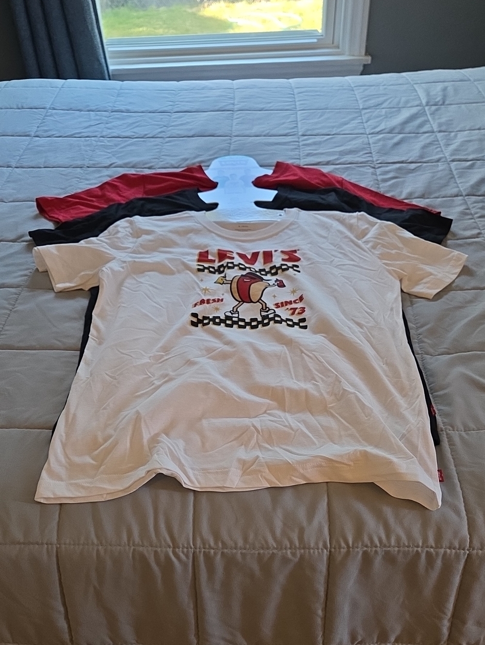 Levi's White Graphic Tee with Red & Black Accents